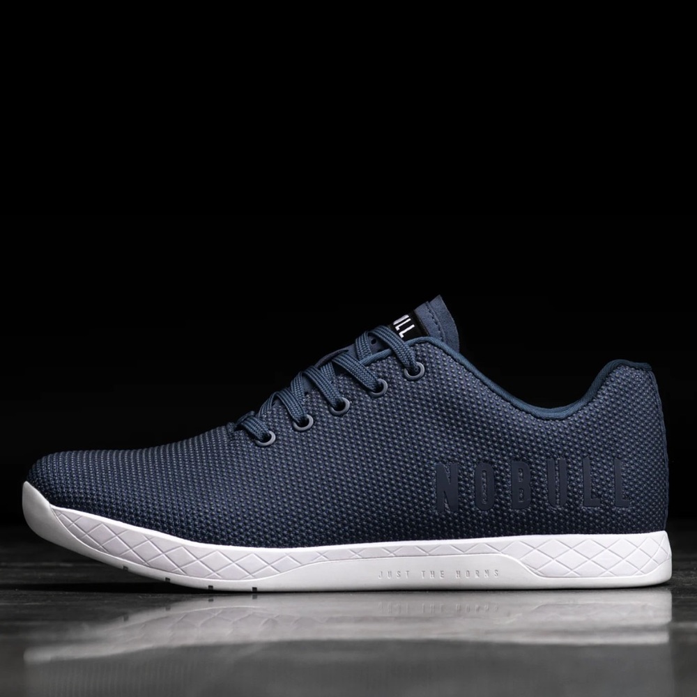 Women’s NoBull Navy White size 6 Trainer